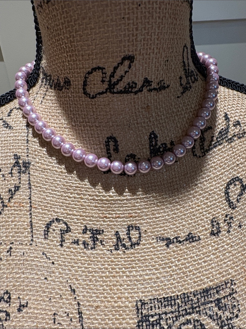 Lustrous Pink Pearl Choker Necklace for Women